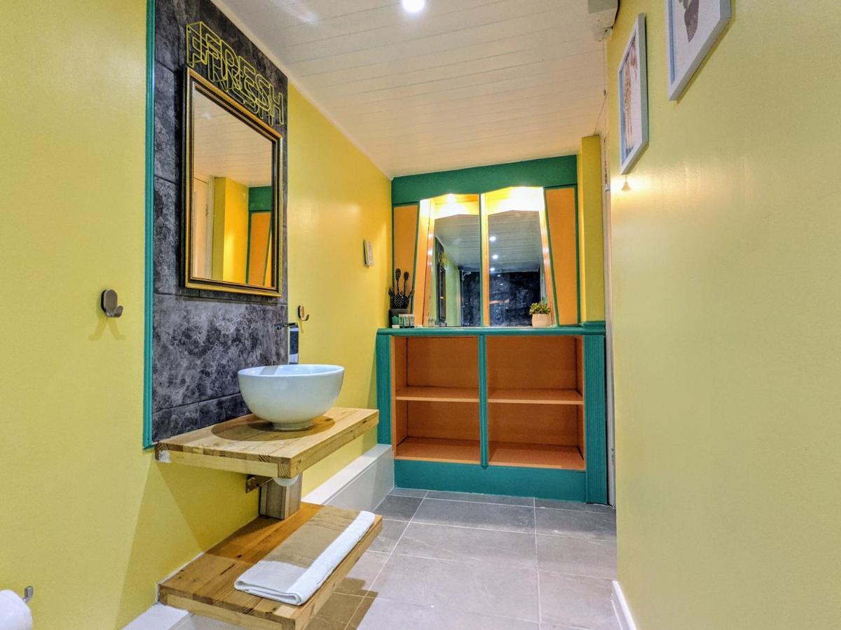 Ocean Breeze Rooms Brighton Екстер'єр фото